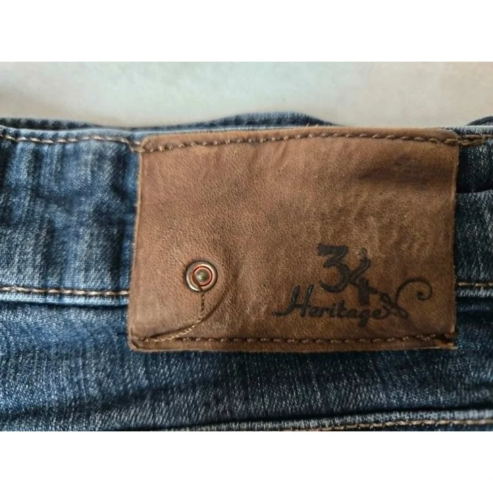 34 Heritage Courage Straight Leg Jeans Mens 34x32 Dark Wash Blue Denim Stretch